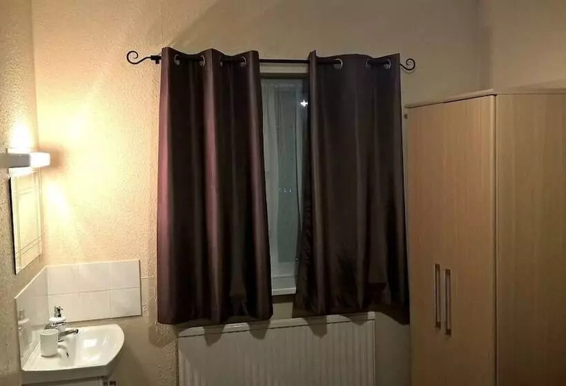 Majatalo Westbrook Lodge Guest House