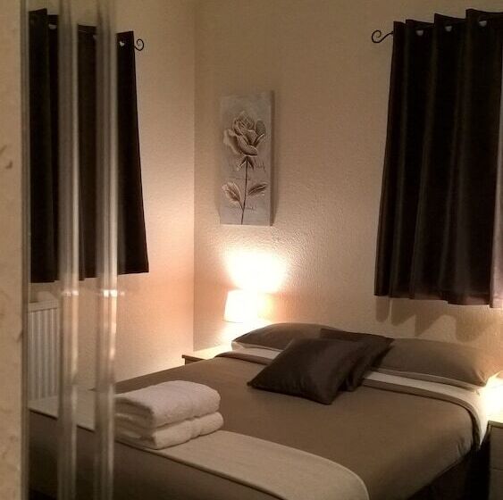 膳宿费 Westbrook Lodge Guest House