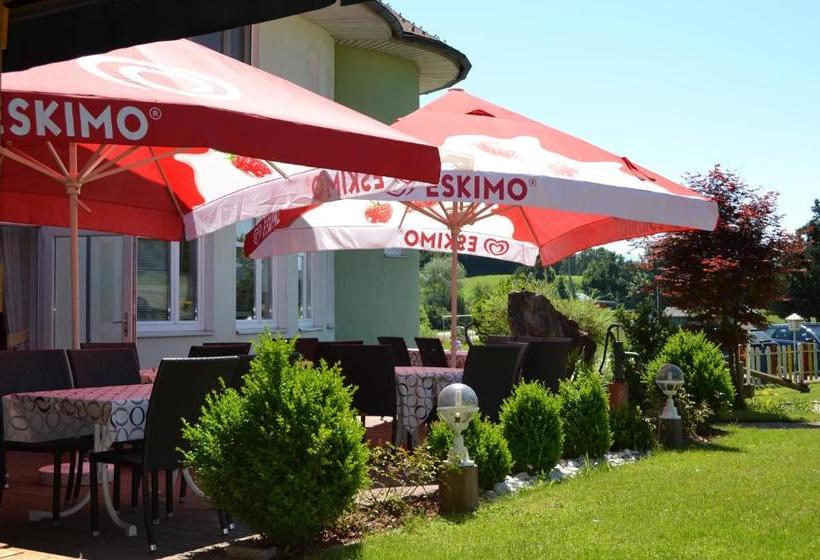 Pension Karawankenblick