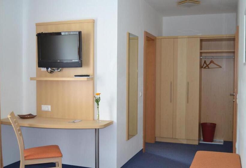 Pension Karawankenblick