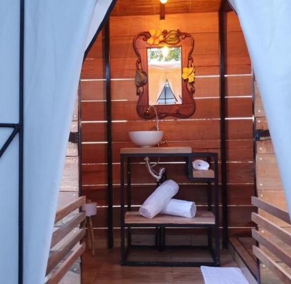 پانسیون Hostal Bremen Jq