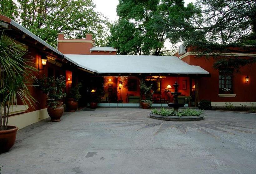 Herberge Robles De Besares