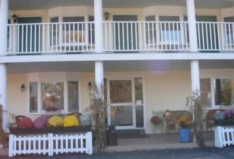 فندق صغير Scenic Inn