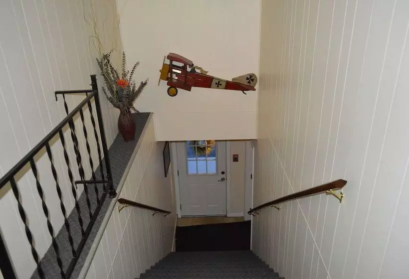 ユースホステル Scenic Inn