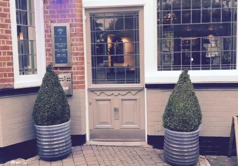 Retkeilymaja The Stag Enfield