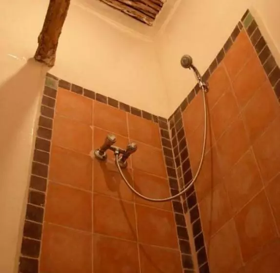 تختخواب و صبحانه Kasbah Tigmi N'oufella