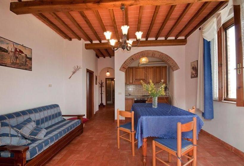 ホテル Agriturismo Cesani