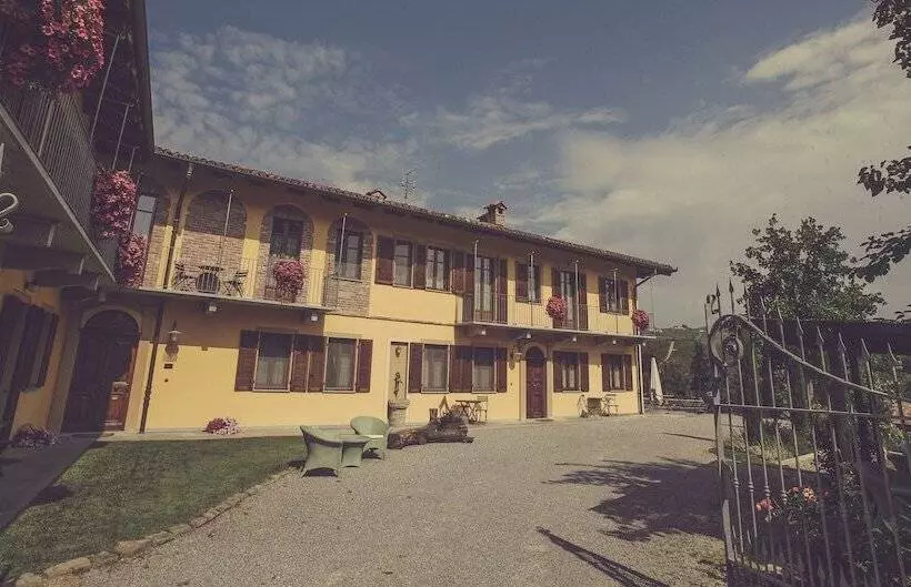 Hotelli Casa Ressia