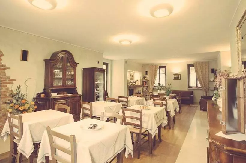Hotelli Casa Ressia