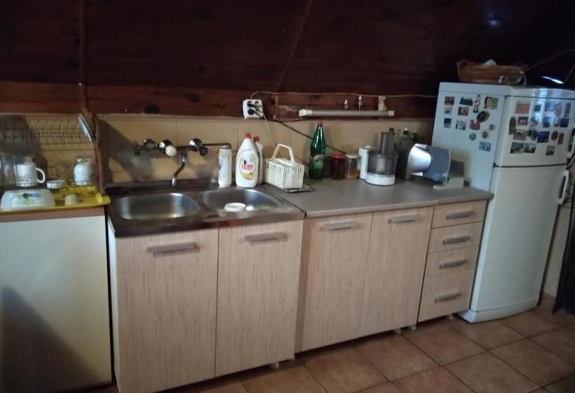 پانسیون Guest Accommodation Bakic