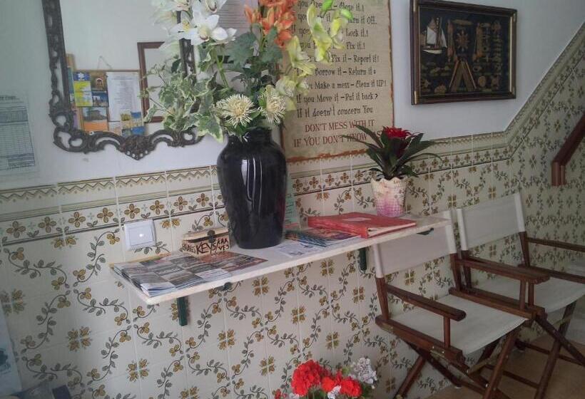 پانسیون Guest House Capitao Mor