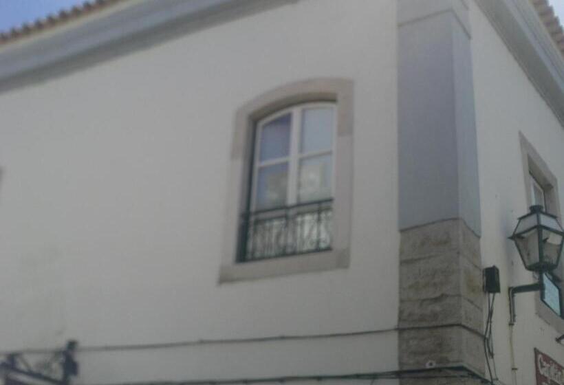 پانسیون Guest House Capitao Mor