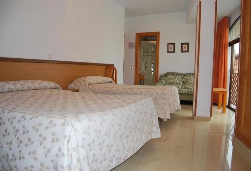 پانسیون Hostal Cazalegas