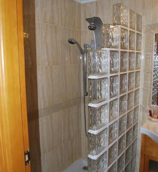 پانسیون Hostal Cazalegas