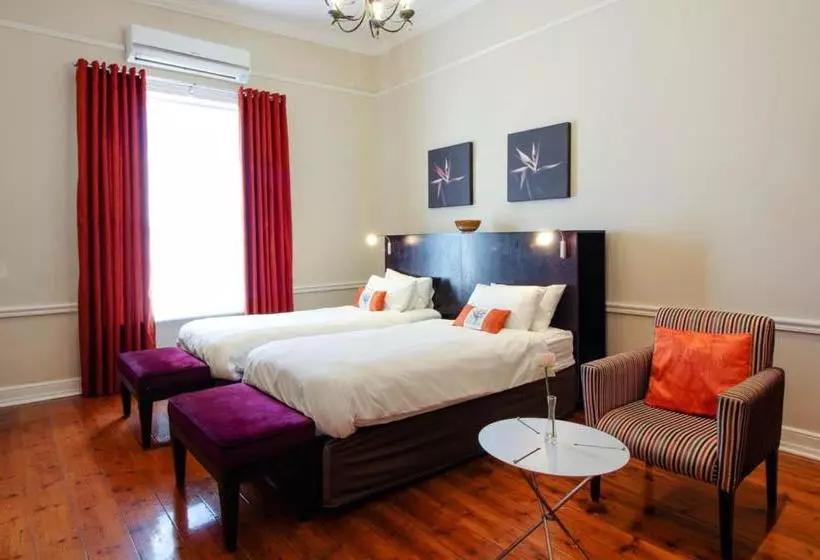 Pension Nine Flowers Guest House