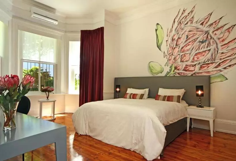 Pension Nine Flowers Guest House