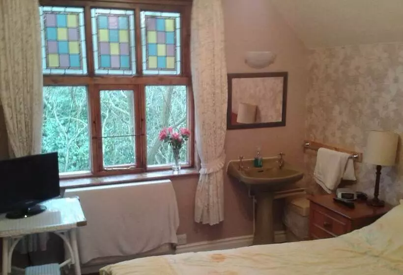 Majatalo Oakfield Lodge Guest House Stockport