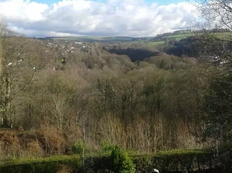 Majatalo Oakfield Lodge Guest House Stockport