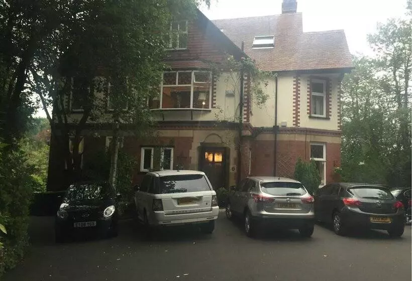 Majatalo Oakfield Lodge Guest House Stockport