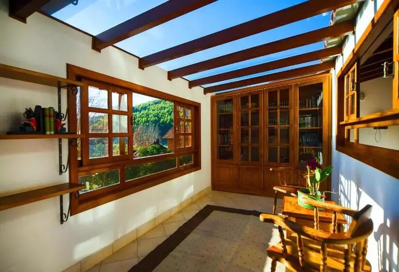 ペンション Pousada Dos Pinhos