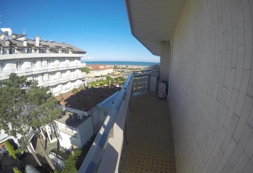 Residence Zenith   Agenzia Cocal