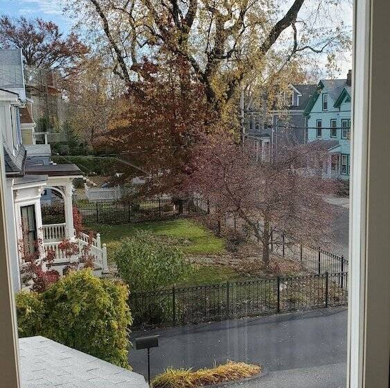 The Morrison House Bed And Breakfast