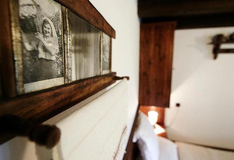 Family Hotel Makedonska Kruchma