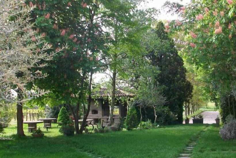 ホテル Agriturismo Radaméz