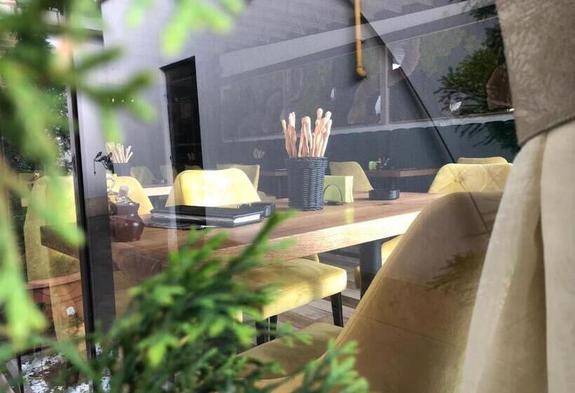 پانسیون Casa Mignon