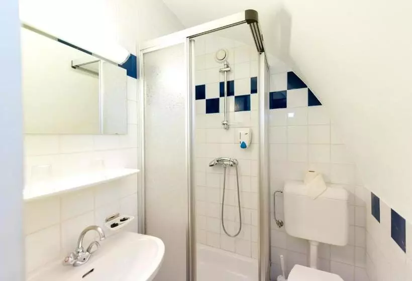 ペンション Gasthof Grillitsch Rösslwirt