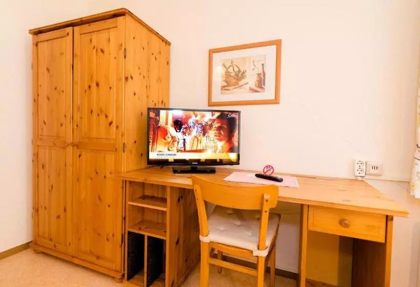 ペンション Gasthof Grillitsch Rösslwirt