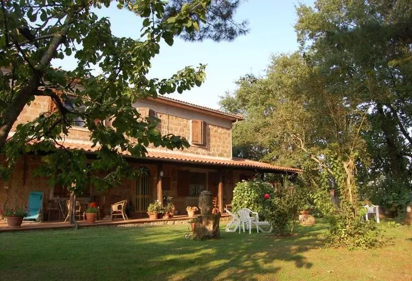 ホテル Bio Agriturismo Aia Del Tufo