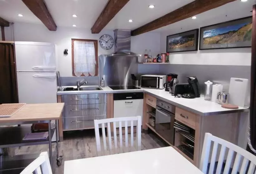 ペンション A L'arc En Ciel