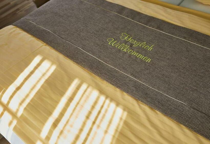 פנסיון Landgasthof Klausner