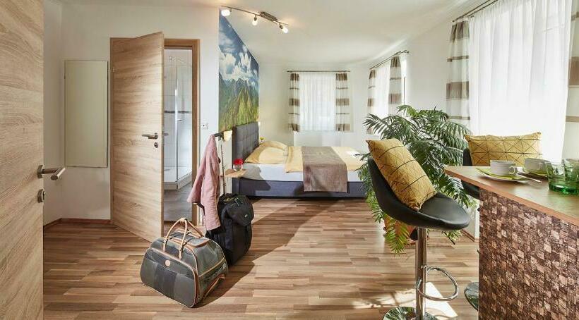 פנסיון Landgasthof Klausner