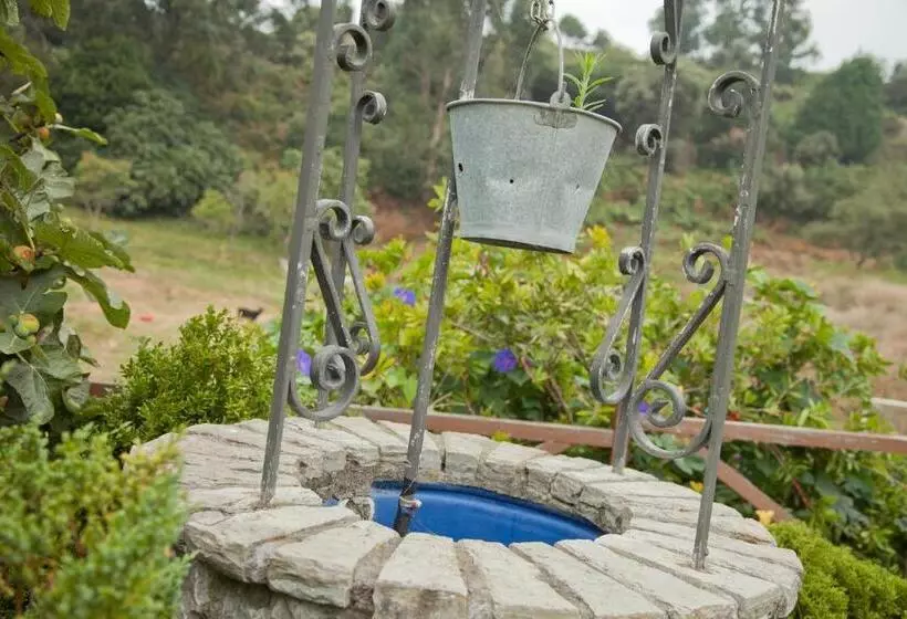 پانسیون Las Anjanas De Isla