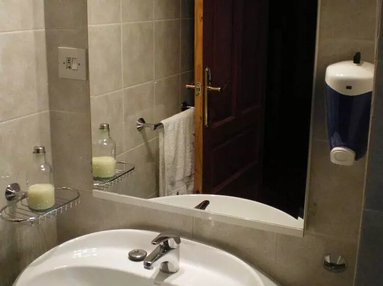 La Pensión Del Camino