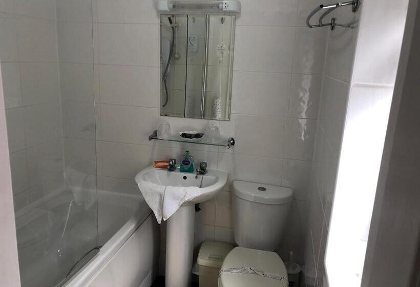 פנסיון Fairfax