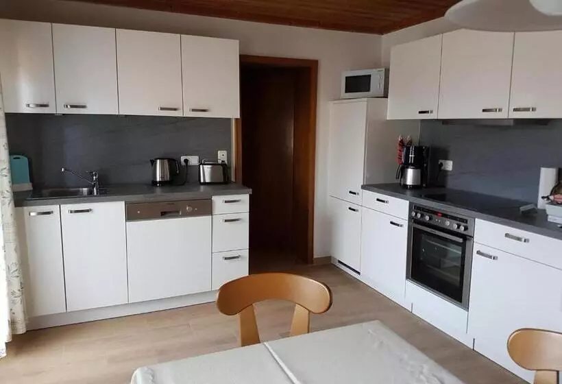 Majatalo Gästehaus Steininger