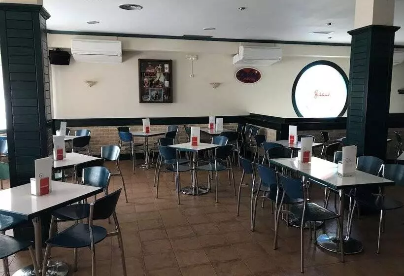 Majatalo Hostal Cafe Gutgreco