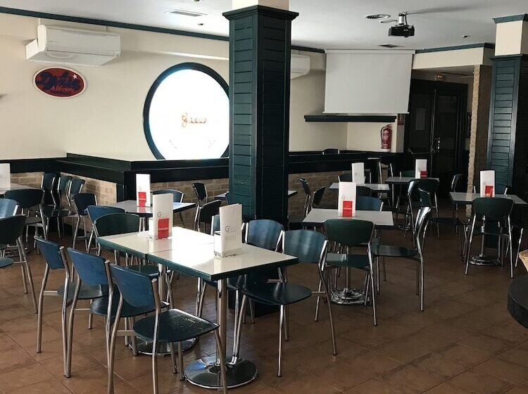 Пансион Hostal Cafe Gutgreco