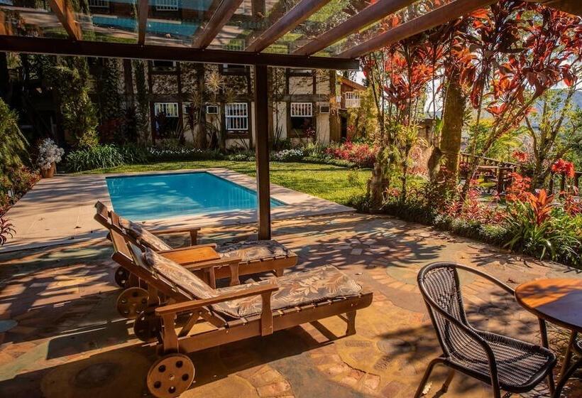 پانسیون Pousada Monte Imperial