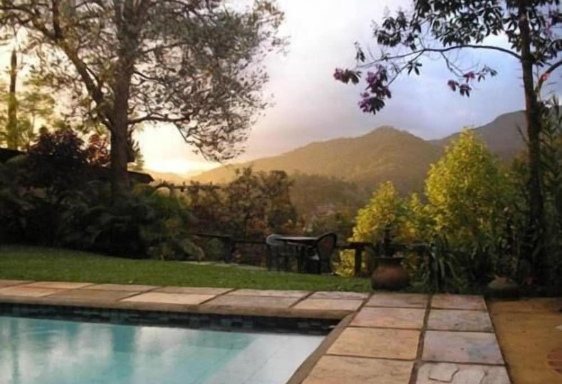 پانسیون Pousada Monte Imperial