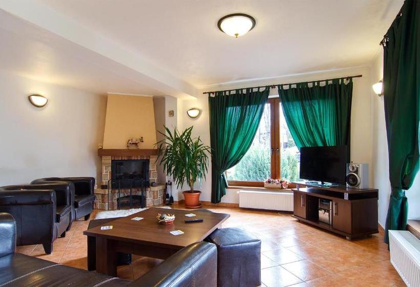 پانسیون The Guesthouse