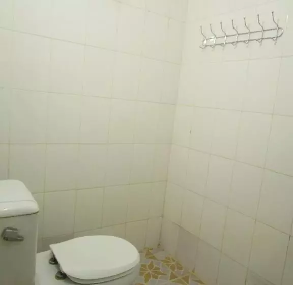 پانسیون Visal Sak Guesthouse