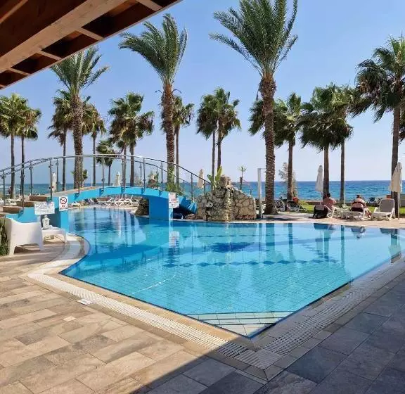 Simos Magic Beach Hotel Apts