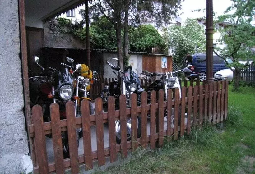 Retkeilymaja Gasthof Sonne