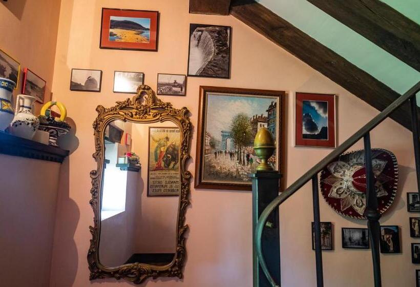 ユースホステル Posada Camino Del Norte