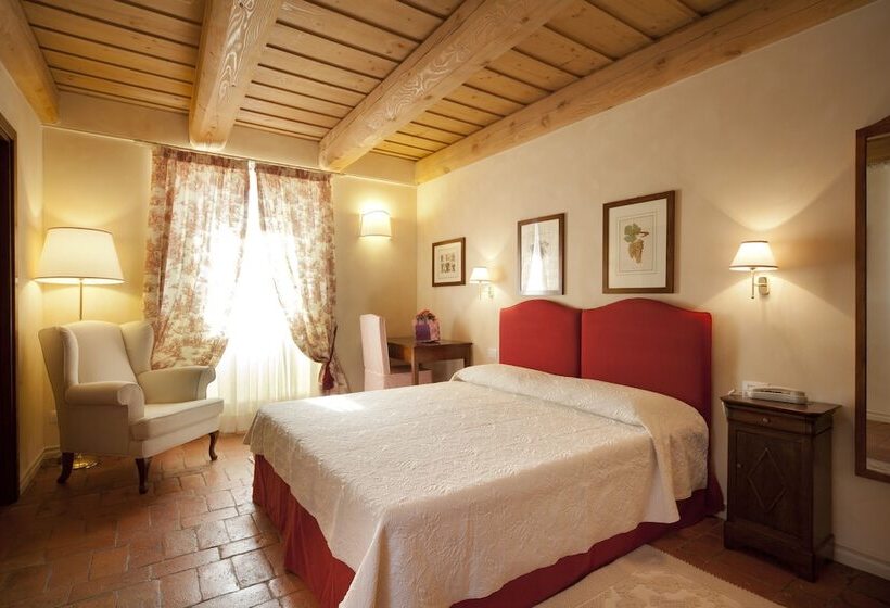 ホテル Antico Casale Bergamini