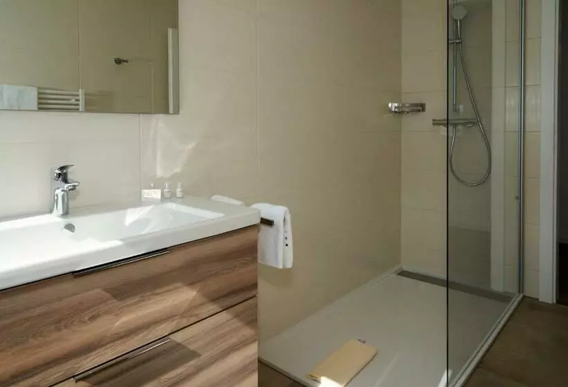 ペンション Appartements Am See